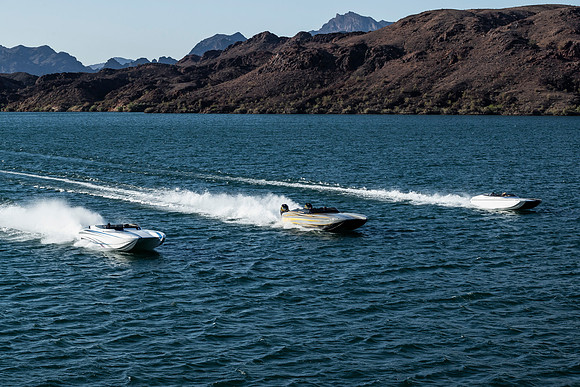 speedboat-mag-desert-storm-2022-tom-leigh-0051