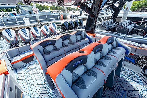 dago-dane-interceptor-8036