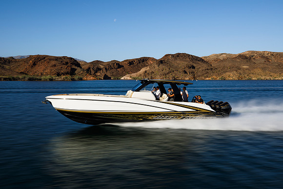 speed-boat-deep-impact-havasu-2022-tom-leigh-2781