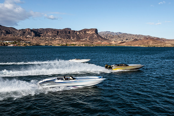 speedboat-mag-desert-storm-2022-tom-leigh-8783