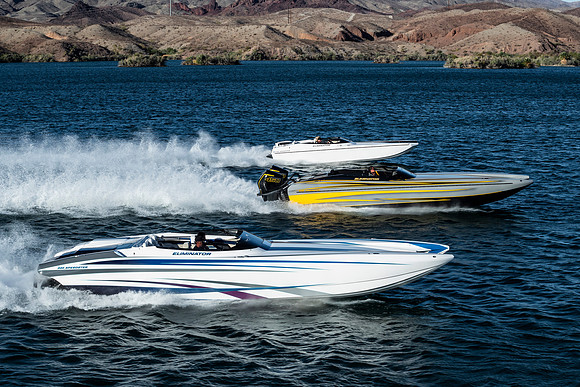 speedboat-mag-desert-storm-2022-tom-leigh-9977
