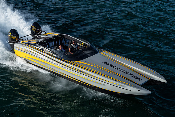 speedboat-mag-desert-storm-2022-tom-leigh-0073