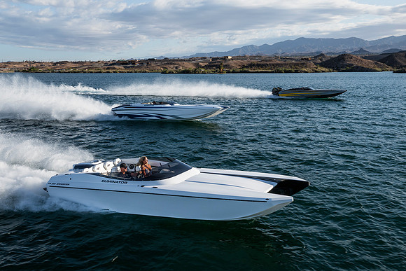 speedboat-mag-desert-storm-2022-tom-leigh-8713
