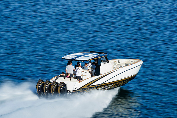 speed-boat-deep-impact-havasu-2022-tom-leigh-2285