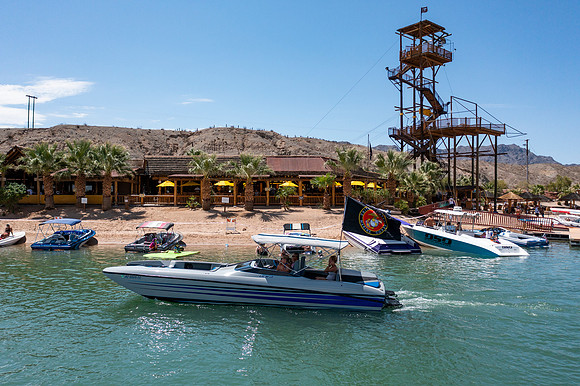 pirate-cove-carrera-2022-0809