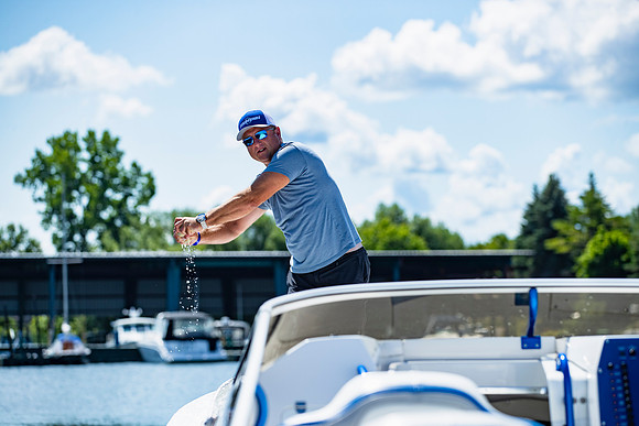 1000-islands-poker-run-2022-tom-leigh-9899