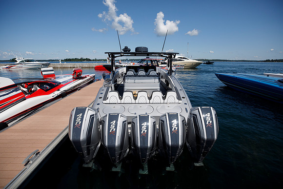1000-islands-poker-run-2022-tom-leigh-1004