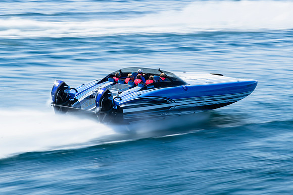 1000-islands-poker-run-2022-tom-leigh-0387-Edit
