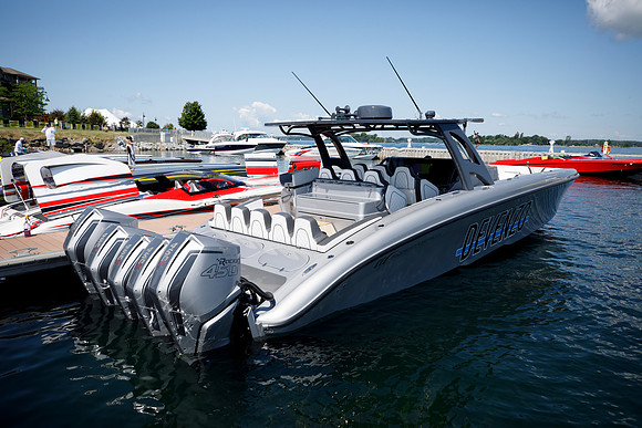1000-islands-poker-run-2022-tom-leigh-0988