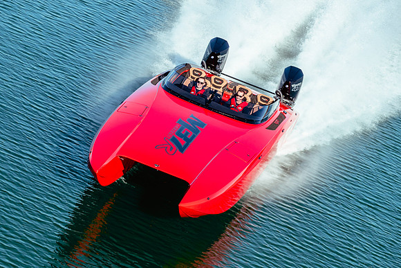 dcb-m37r-red-2020-tom-leigh-1074