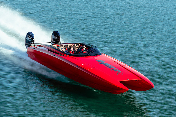 dcb-m37r-red-2020-tom-leigh-1034
