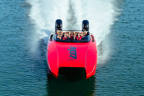 dcb-m37r-red-2020-tom-leigh-1065