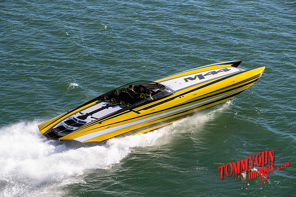 DCB-M44-Bananas-tom-leigh-15