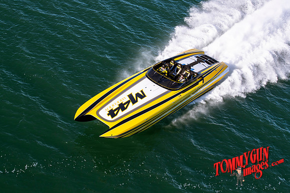 DCB-M44-Bananas-tom-leigh-75