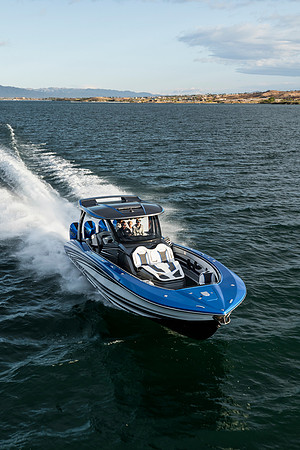 speedboat-mag-desert-storm-2022-tom-leigh-7595