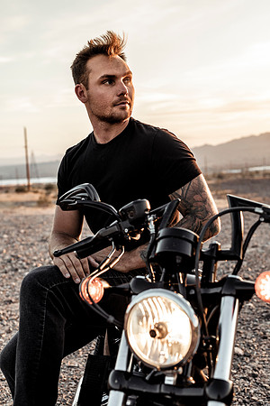 bling-sauce-harley-2020-tom-leigh-391