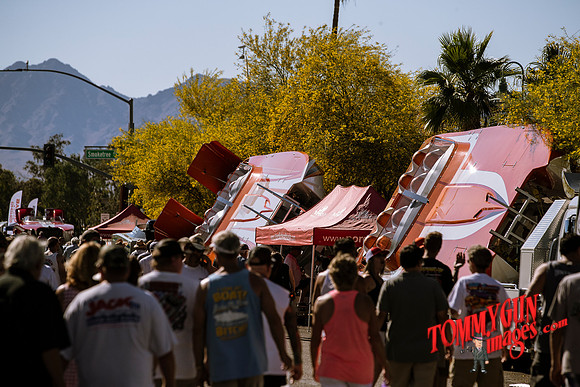 desert-storm-street-party-2019-tom-leigh-103