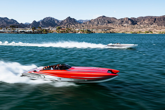 speedboat-mag-desert-storm-2022-tom-leigh-9434
