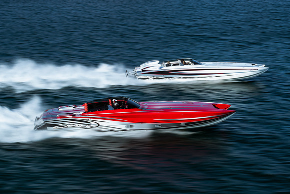 speedboat-mag-desert-storm-2022-tom-leigh-0818