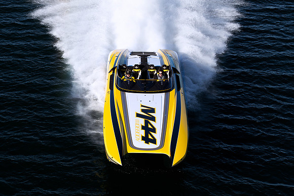 mercury-racing-300r-2019-tom-leigh-1106