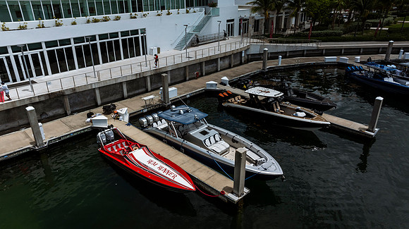 bahamas-fast-boats-poker-run-2025-tom-leigh--4