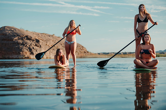 lexi-calia-paddle-board-2020-tom-leigh-412
