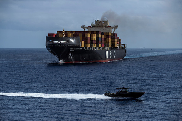 bahamas-fast-boats-poker-run-2025-tom-leigh-7658