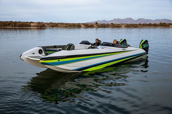 interceptor-boats-2024-tom-leigh-8863
