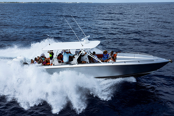 bahamas-power-boat-club-2025-tom-leigh-1820