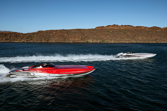 speedboat-mag-desert-storm-2022-tom-leigh-9472