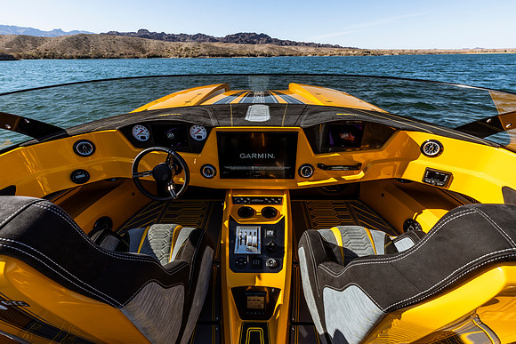 interceptor-boats-2025-tom-leigh-8234