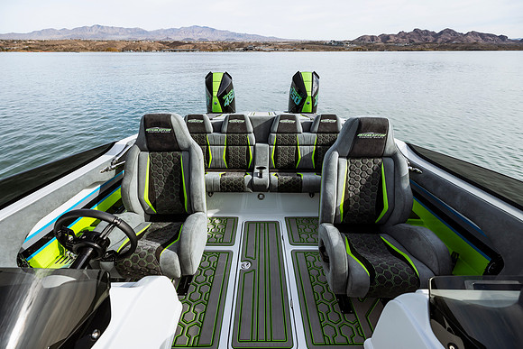 interceptor-boats-2024-tom-leigh-0241