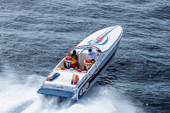 bahamas-fast-boats-poker-run-2025-tom-leigh-7020