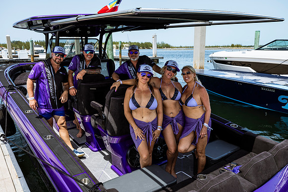 bahamas-fast-boats-poker-run-2025-tom-leigh-9633