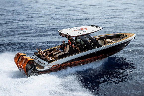 bahamas-fast-boats-poker-run-2025-tom-leigh-9437