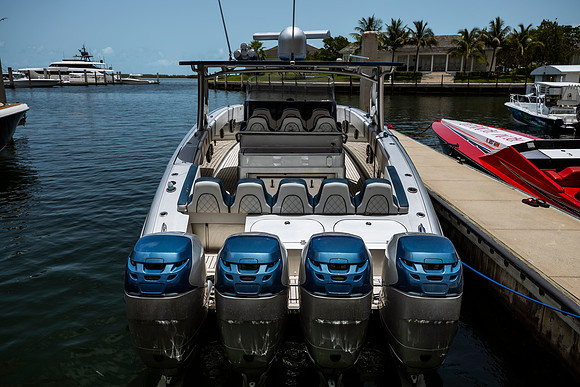 bahamas-fast-boats-poker-run-2025-tom-leigh-9610