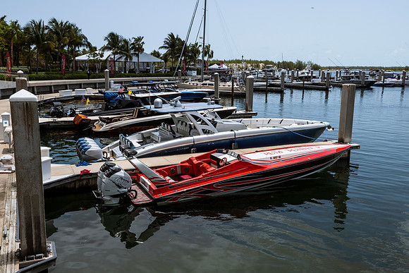 bahamas-fast-boats-poker-run-2025-tom-leigh-9541