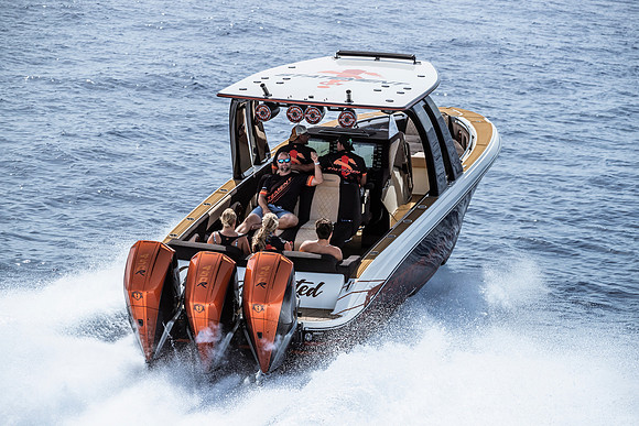 bahamas-fast-boats-poker-run-2025-tom-leigh-7684